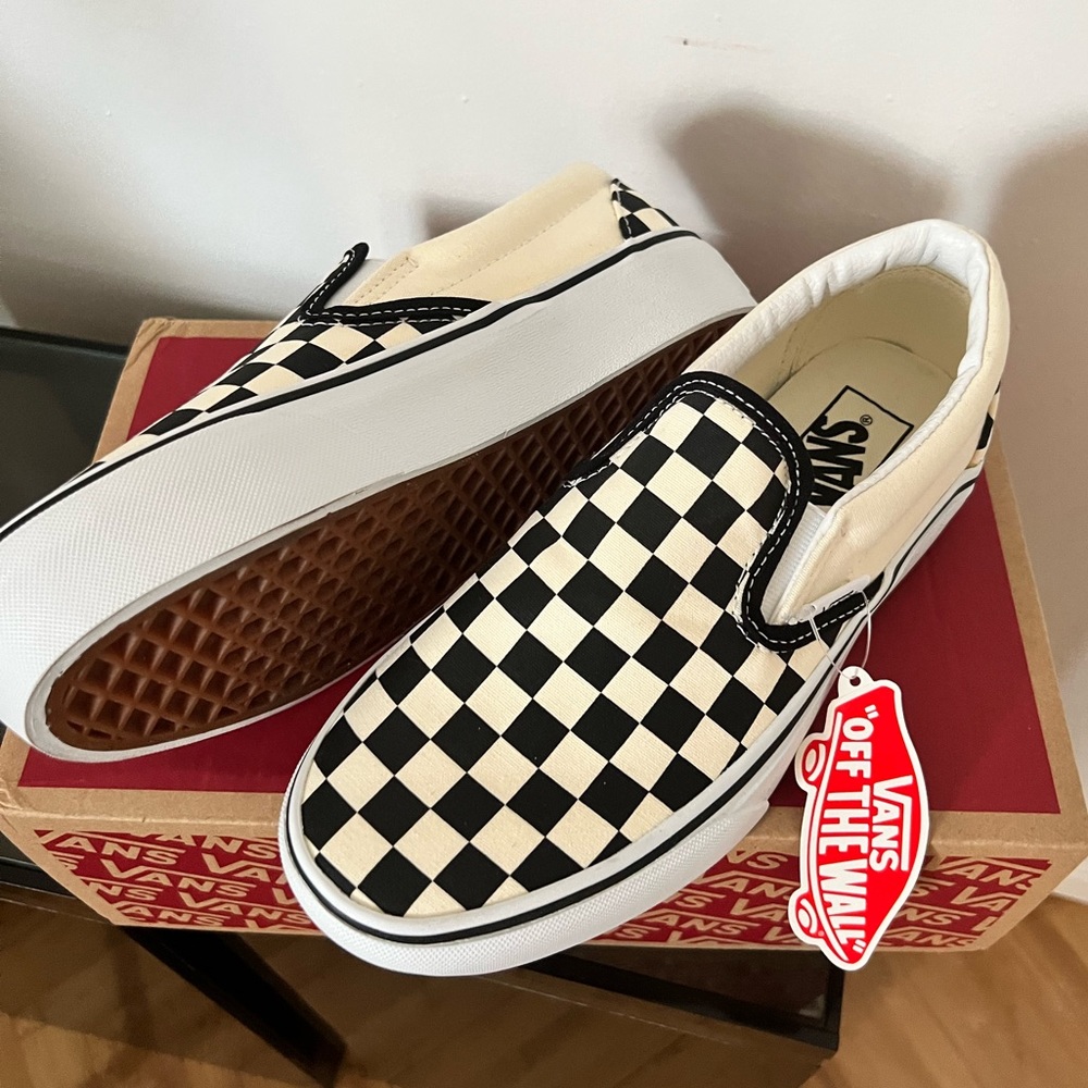 Vans checkered platform